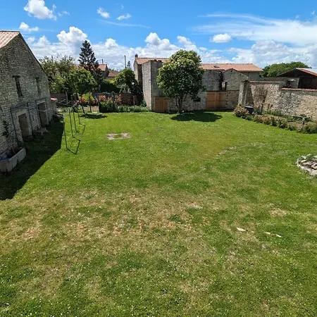 Casa de Férias De Chantemerliere *